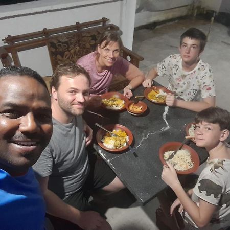 Sura Homestay Kandy Ngoại thất bức ảnh
