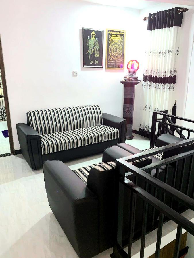 Sura Homestay Kandy Ngoại thất bức ảnh