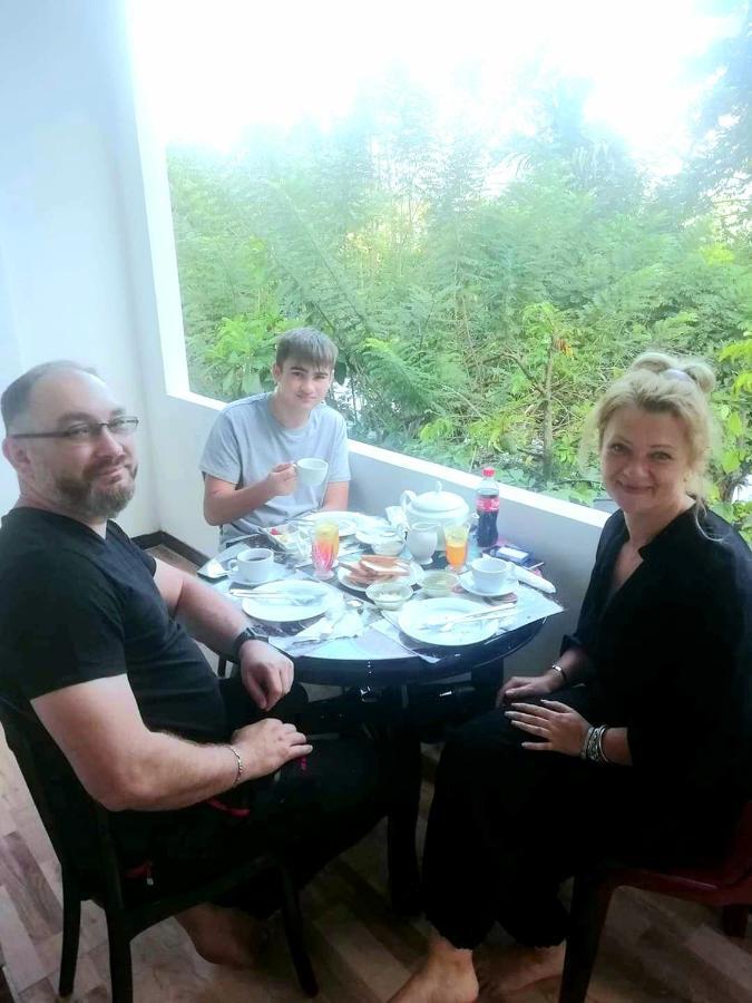 Sura Homestay Kandy Ngoại thất bức ảnh